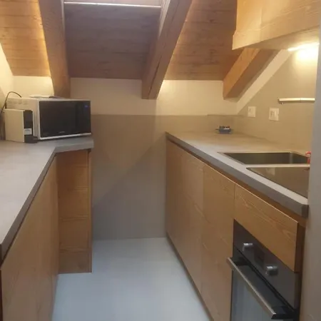 5 Torri, Parcheggio In Garage Daire *