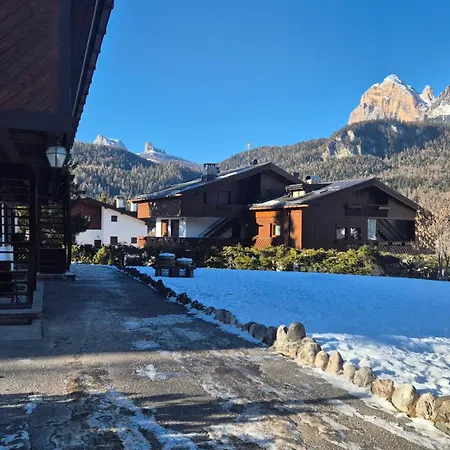 5 Torri, Parcheggio In Garage Daire *